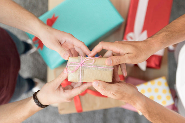 Gifts For Girls - Reasons To Buy Your Loved One A Gift